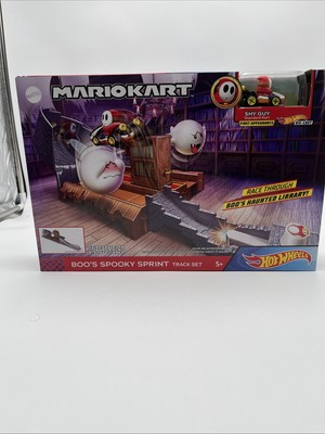 Hot Wheels Mario Kart Boo's Spooky Sprint Track Set Shy Guy Haunted Library