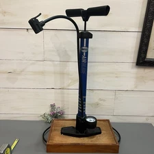 BELL PRODUCTS AIR GLIDE 500 FLOOR PUMP WITH GAUGE Great Condition