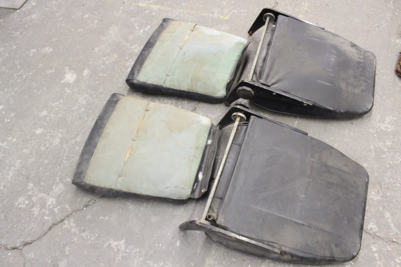 Front seats for Volvo P1800 eBay