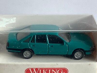  Wiking 082 01 16 1:87/H0 Opel Senator  (FG112-3R9/3/4)