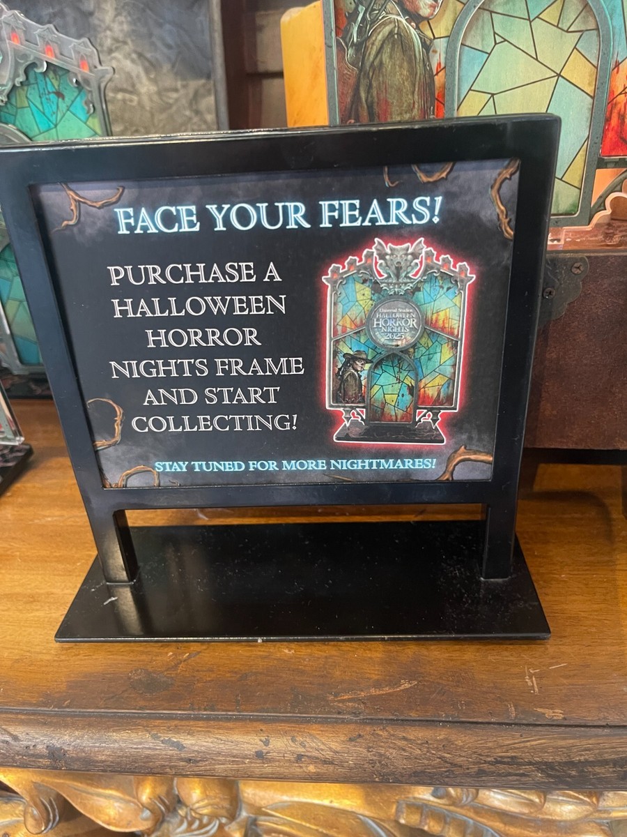 Universal Studios Halloween Horror Nights 2025 HHN Logo Puzzle