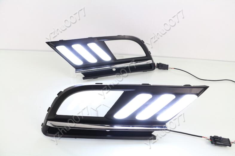 20162018 For VW Jetta LED Front Daytime Running Light / Turn Signal