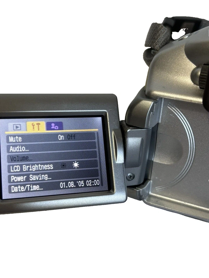 Canon PC 1130 Power Shot S2 IS Digital Camera 12X Zoom For Parts Only - Image 3 of 4