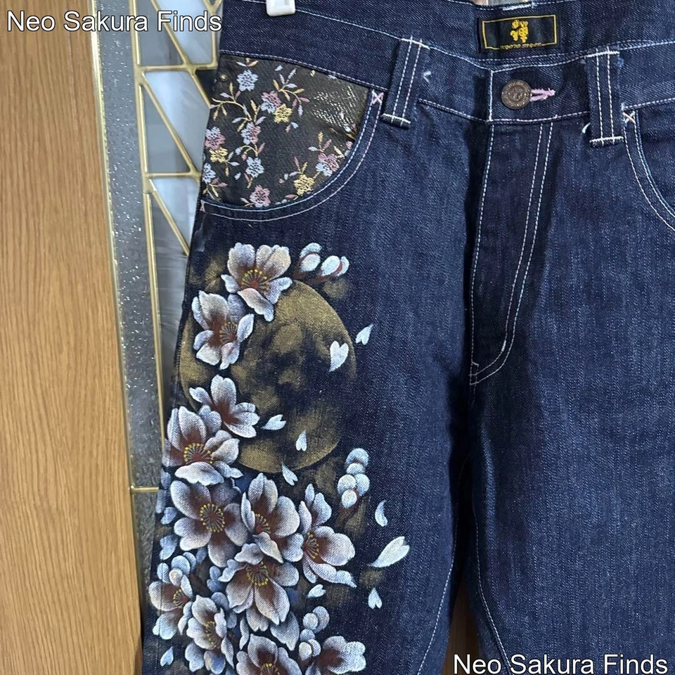 Pantalones de mezclilla Zen Night patrón japonés flor de cerezo 32 pulgadas Foto 3 de 4