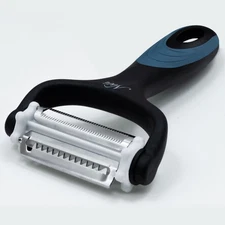 Triple Blade Vegetable Peeler with Julienne Cutter Multi-Function Peeler Carrots