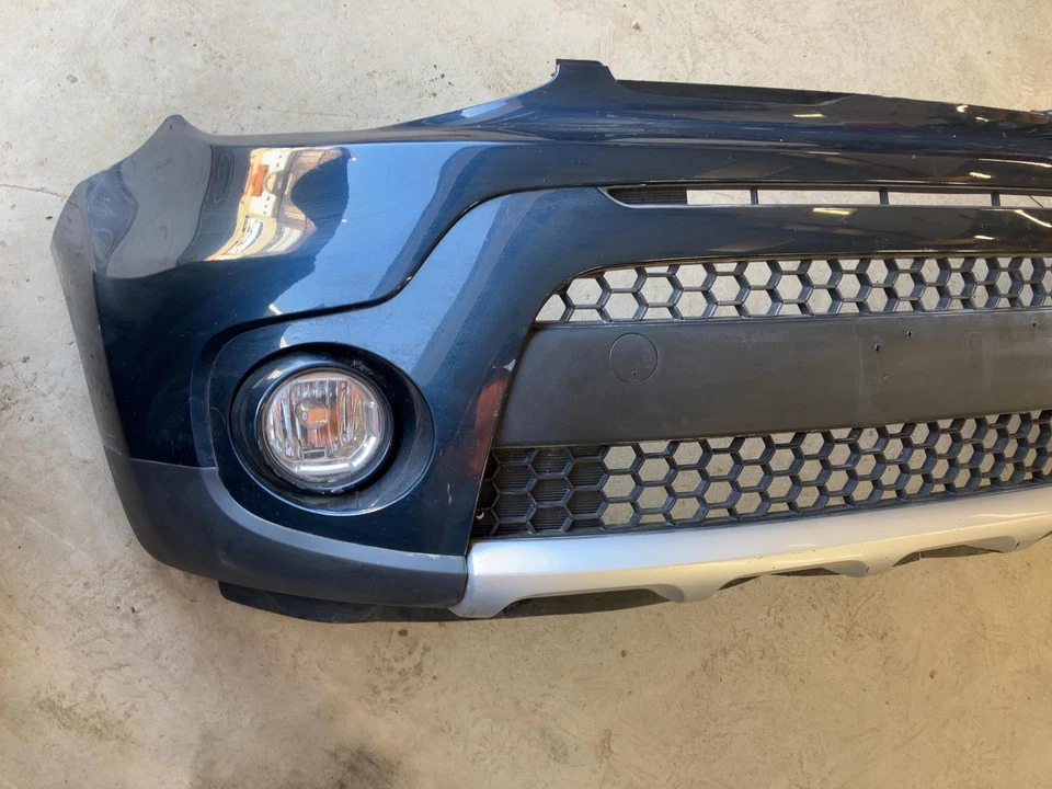 18 KIA SOUL Front Bumper Burnedscratching Blue - Imagem 3 de 4
