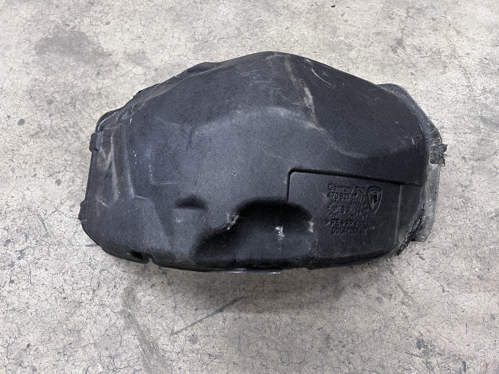 LAMBORGHINI AVENTADOR FRONT LEFT DRIVER BACK PORTION WHEEL LINER OEM 470821177B