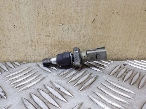 MITSUBISHI PAJERO III V7W, V6W Öldruckmesser MN163743 3.20 Diesel 26141493