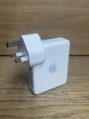 Apple AirPort Express 1. Generation Stecker
