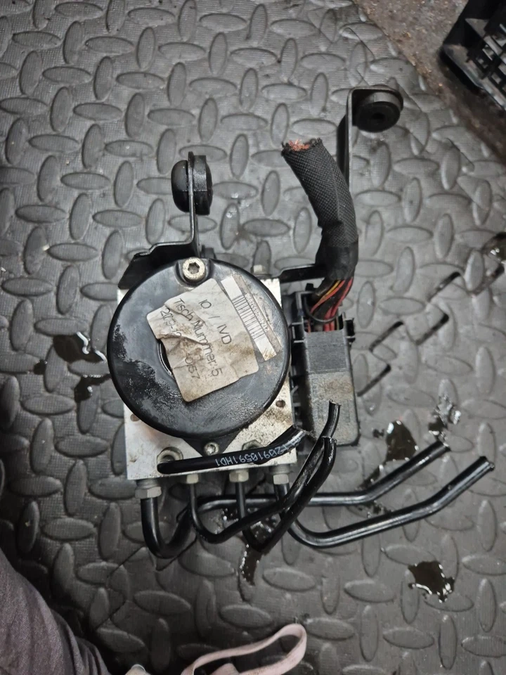 8M512C405CA ABS FOR FORD FOCUS TOURNAMENT 2.0 TDCI (136 CV) 1002060400 ADAM - Image 3 of 4