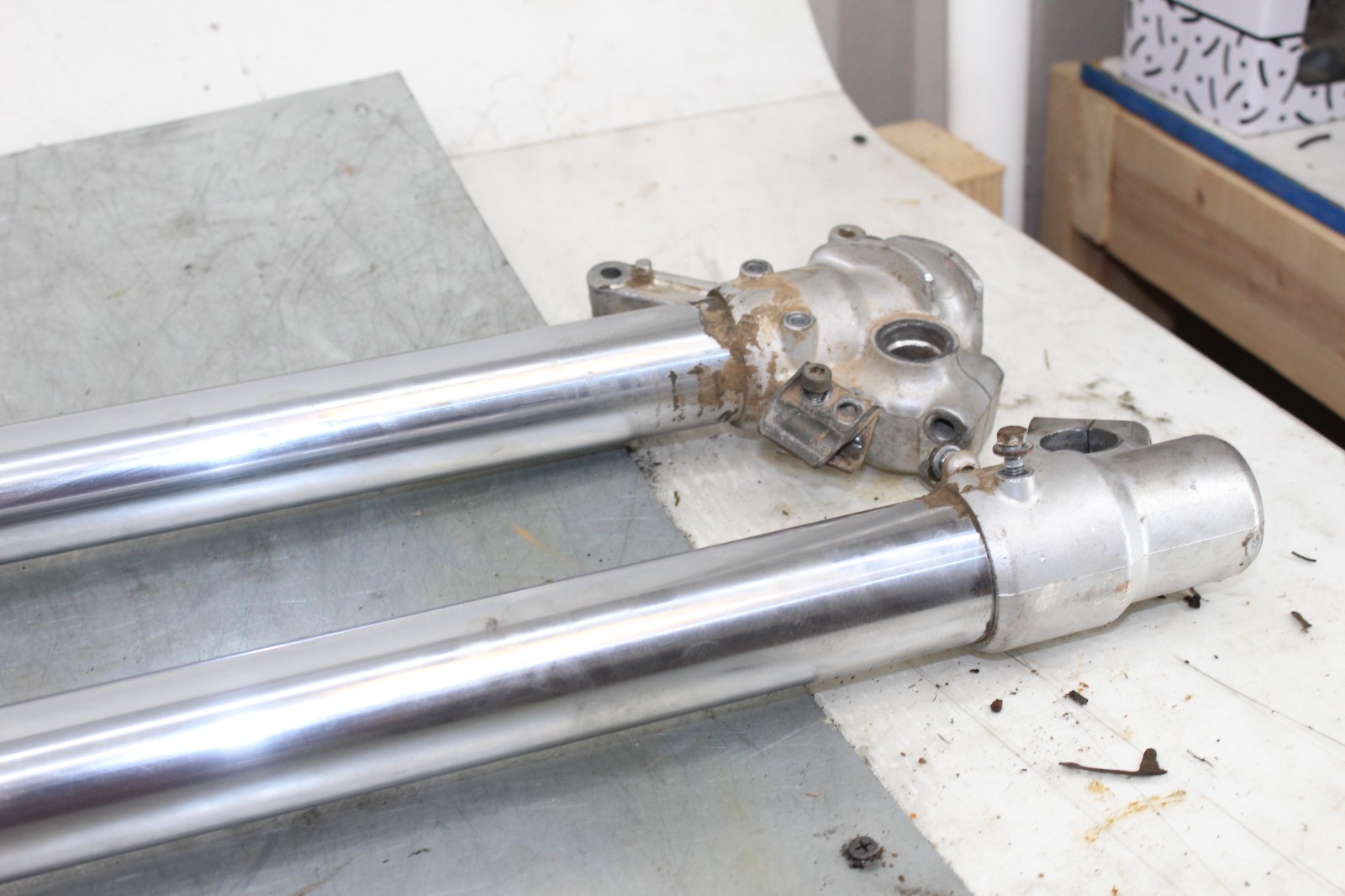 01-03 2003 YZ250F YZ 250F OEM Front Suspension Forks Damper Fork Set Assembly