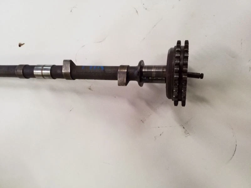 Árbol de levas de admisión con engranaje | Se adapta a Jaguar XJ6 1969-1987 Foto 4 de 4