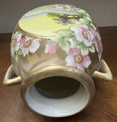 Antique NIPPON Hand Painted Porcelain 7” Two Handled Vase Flowers W/Gold Accents - Picture 10 of 15