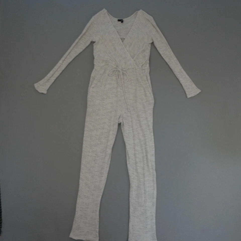 Mono Lulu's All Is Acogedor Blanco y Gris Manga Larga Acanalado Pequeño XS Suave Cuello en V Foto 2 de 4