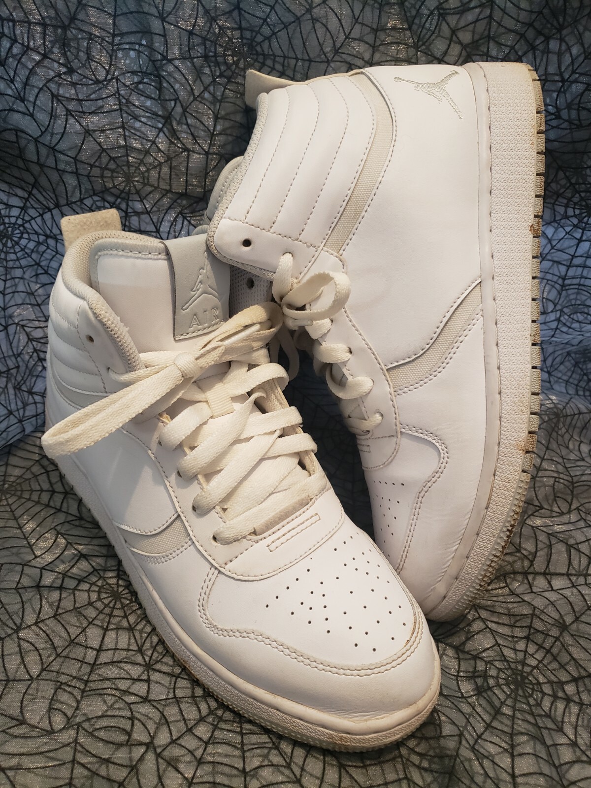 Nike Air Jordan Heritage Basketball 