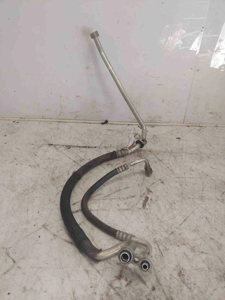 2006 - 2009 Fusion Milan AC Suction Hose 3.0L ONLY OEM 6E5Z19D734BA - Imagem 2 de 3