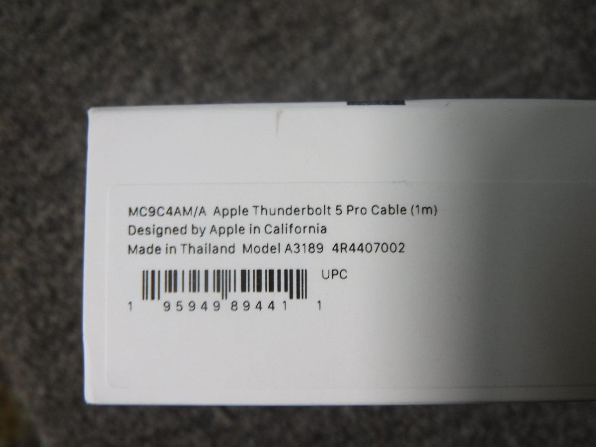 [純正・未開封]Apple Thunderbolt 5 Pro Cable 1m NEW* Apple Thunderbolt 5 (USB‑C) Pro Cable (1 m), A3189