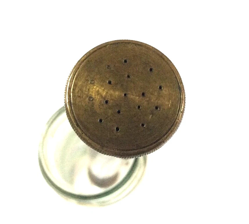 Outil ancien : pulvérisateur à main en laiton - Photo 2/2