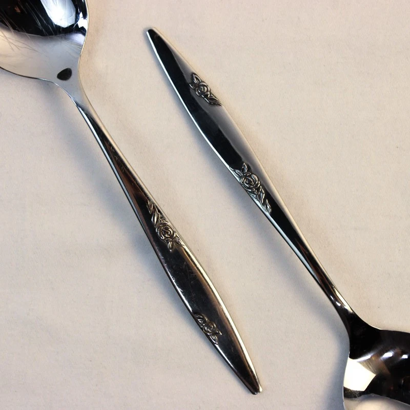 Lote de 5 cucharas sopera cubiertos Oneida Silver Rose Duet (ino inoxidable) de 7" de largo Foto 4 de 4