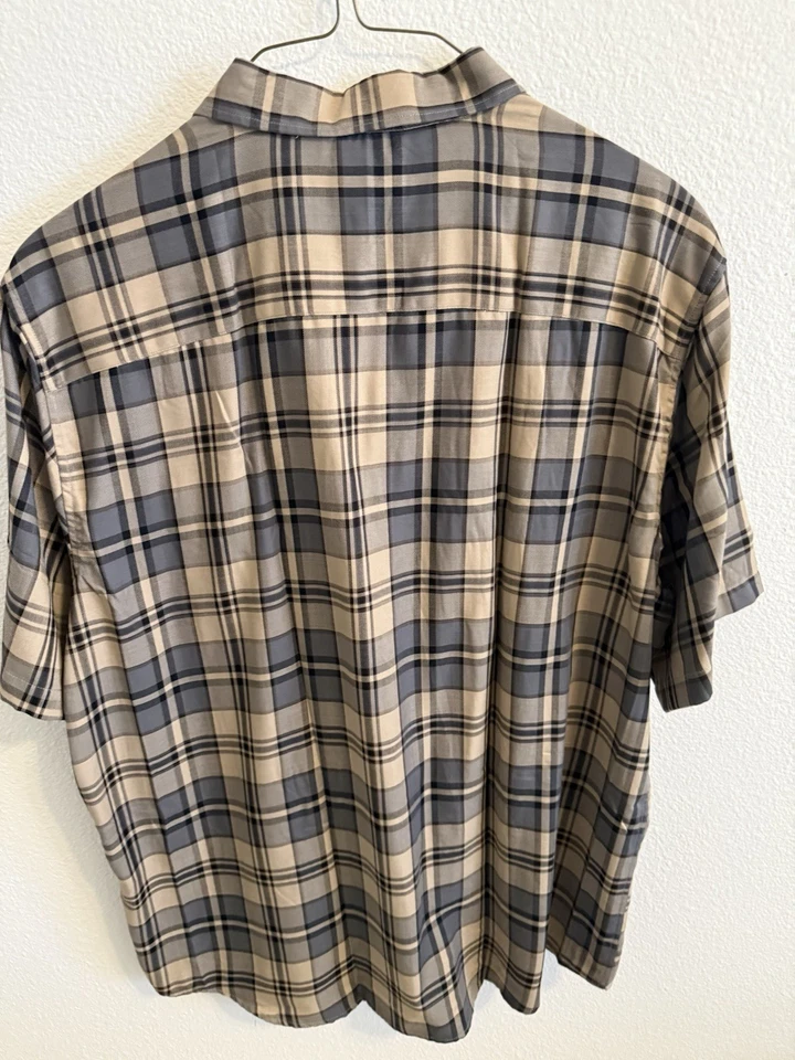 Dubinik Men's Short Sleeve Plaid Camp Shirt Customized Version - Image 3 of 4