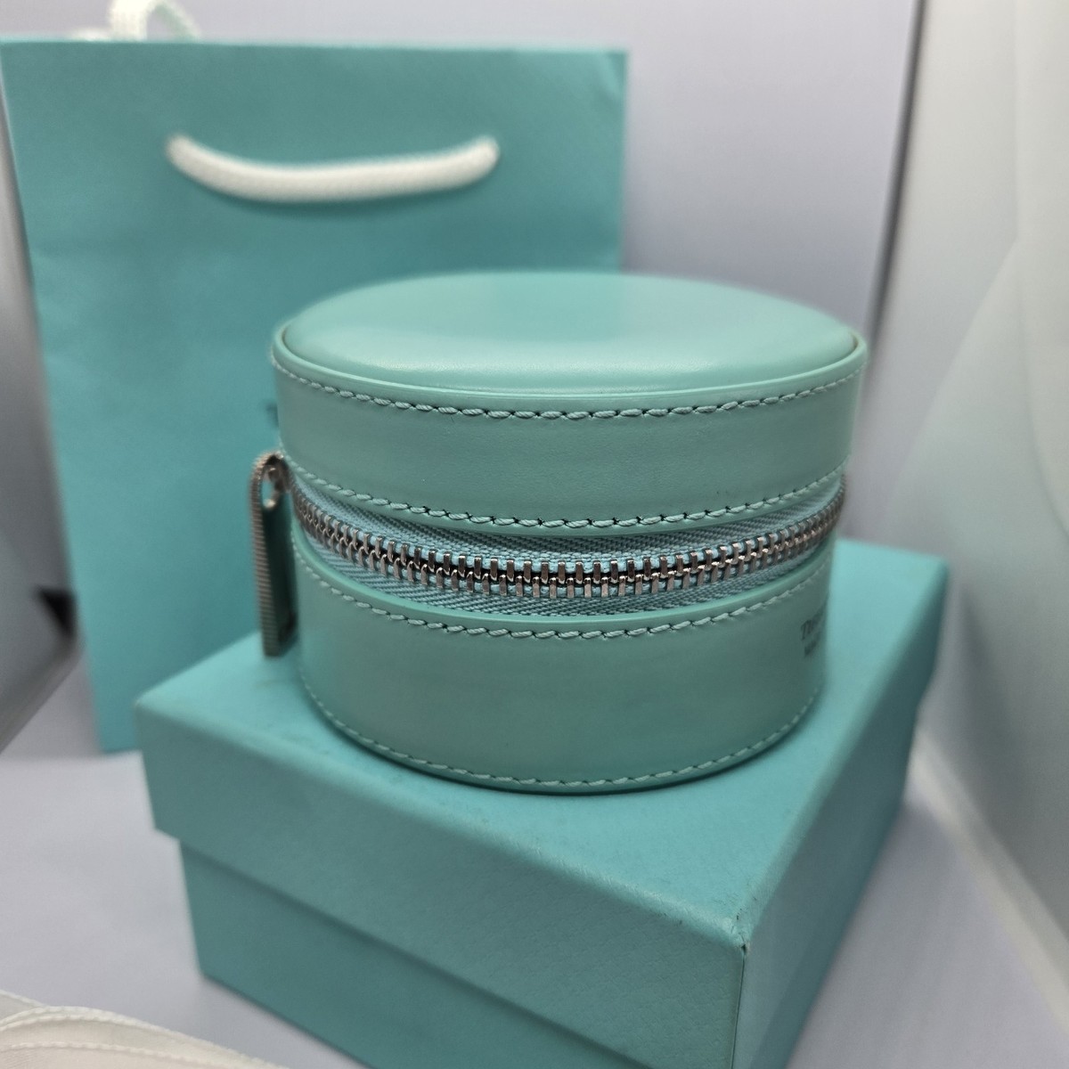 Tiffany & Co Round Jewelry Storage Case Leather Mini Box Made in