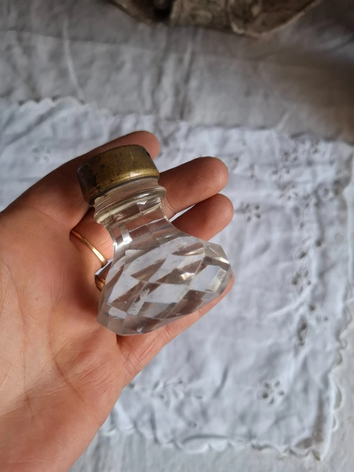 Ancien bouton de porte en verre taille - Photo 3/4