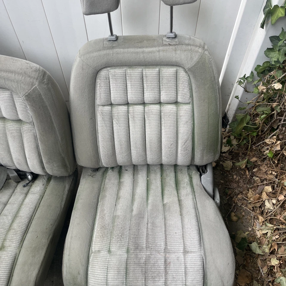 88-94 CHEVY /GMC TAHOE SUBURBAN GMC SIERRA СЕРЫЙ ДИВАН СИДЕНЬЕ  - Изображение 3 из 4