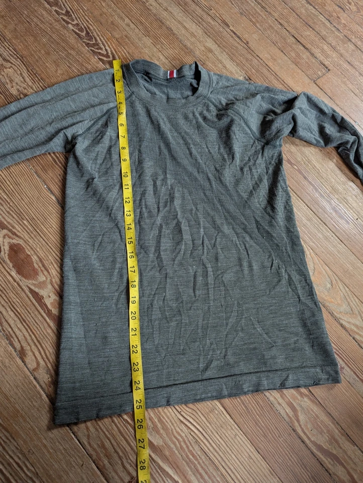 Camisa Tracksmith Brighton Capa Base Mujer Talla M Verde Lana Manga Larga Foto 4 de 4