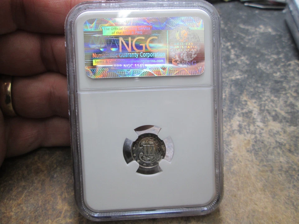 1873 CLOSED 3 US 3 CENT SILVER COIN IN NGC PR65 PROOF CONDITION - Image 2 of 4