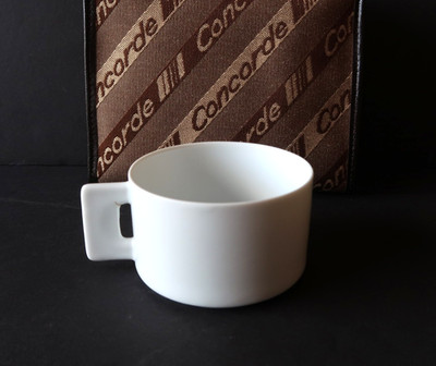 Concorde Air France Raymond Loewy Tasse Porzellan Raynaud Limoges DEFEKT 1977