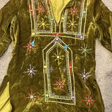 Handmade Olive Green Velvet Embroidered Kaftan Unisex Adult One Size Multicolor