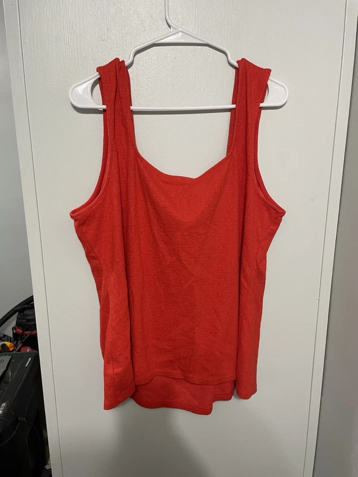 Camiseta sin mangas Ava & Viv talla 2X corsé rojo Foto 4 de 4