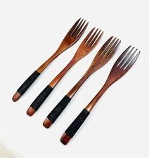 4 Pack Japanese Style Reusable Wooden Fork 7-3/4 inch S-2687x4