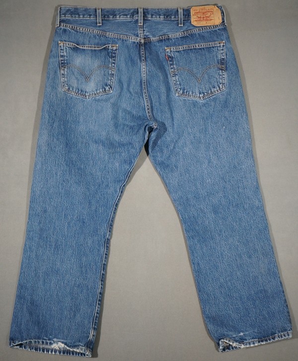 XD05404 **LEVI'S** 501 STRAIGHT LEG MENS WESTERN BLUE JEANS 42X30 (msr 40"x30") thumbnail 3