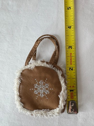 Snowflake Brown Purse Bag Bratz Doll Yasmin Wintertime Wonderland - Picture 3 of 3