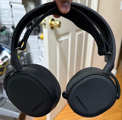 SteelSeries 61503 Arctic 3 Gaming Wired Headset ONLY , WIRE NOT INCLUDED