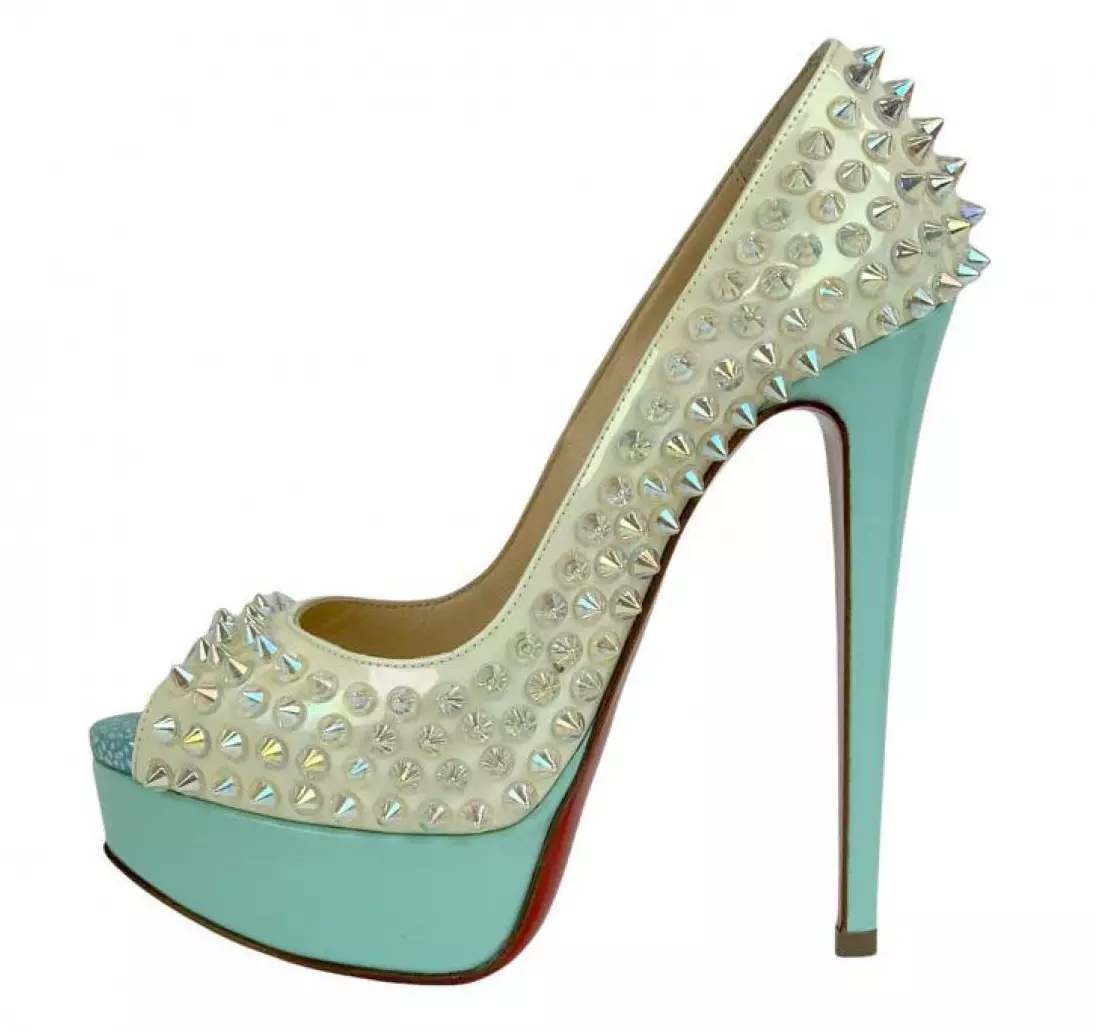 High heels with sales red soles price