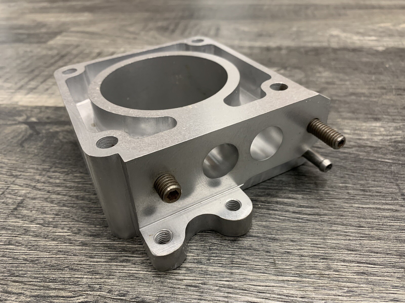 MAC 1986-1993 Ford Mustang 5.0L 70mm Throttle Body EGR Spacer # 3770 *