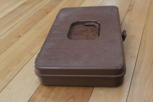 Vintage Wilson Wil-Hold BrownThread Caddy~Sewing Box~Bobbin Holder~With Thread - Picture 3 of 6