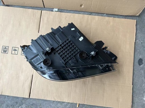 BMW X1 F48 Right LED EU Headlight 63117436462 - Picture 2 of 4