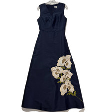 Kay Unger Aurelia Navy Taffeta Gown Size 6 Cream Floral Applique A-Line Maxi Dre
