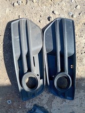 Audi Q5 Fog light Surrounds X2 2009
