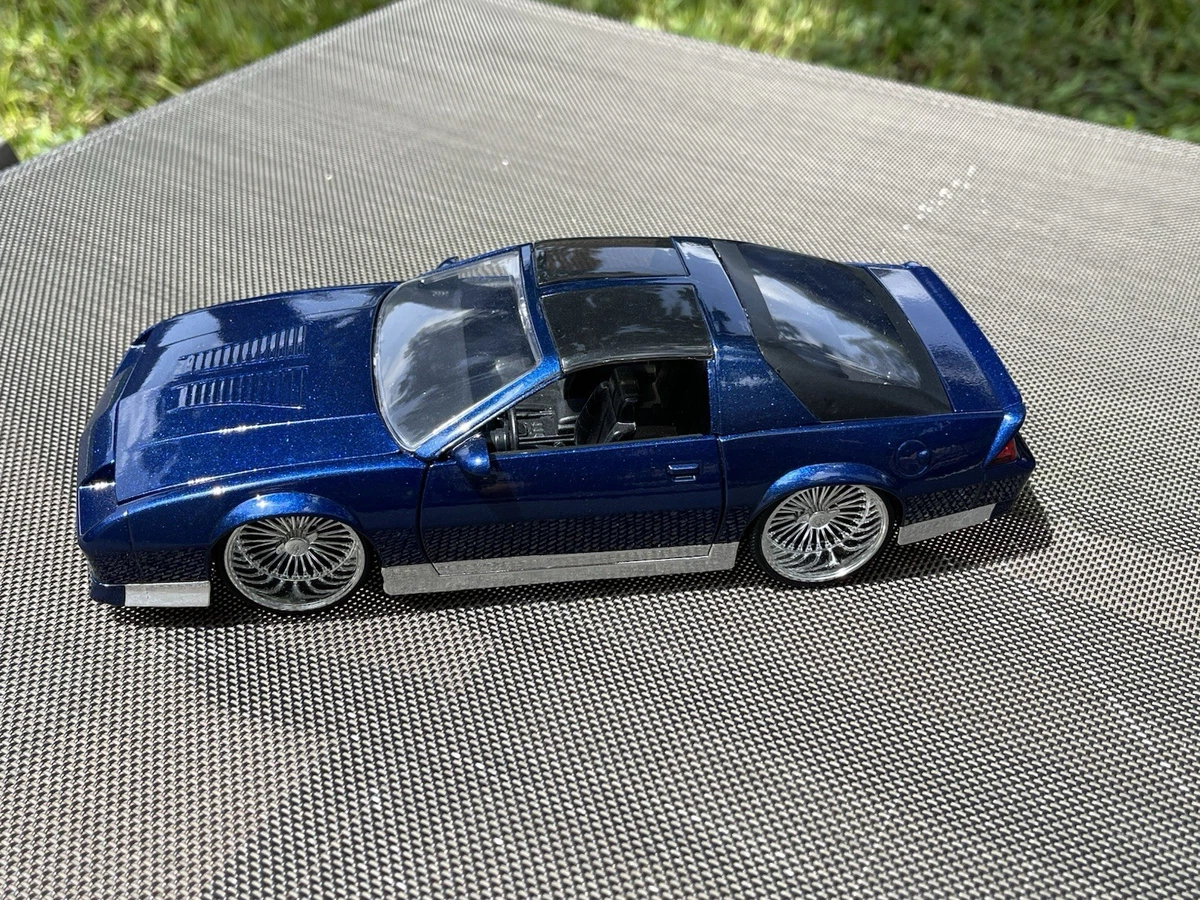 Jada Toys Chevrolet Lowrider Contemporary Manufacture Diecast Cars