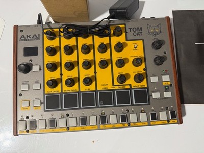 Akai Professional Tom Cat Analog Drum Machine w/ Power and Manual Works