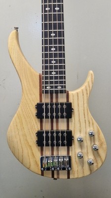 Magna Bass5ST 5-saitige Bassgitarre