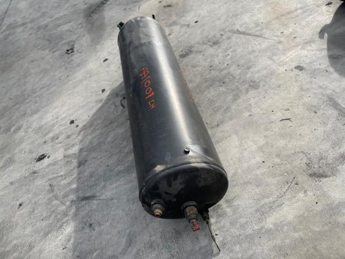 USED 2017 FORD F650 17 F650 LH AIR TANK FC442063BB Ship