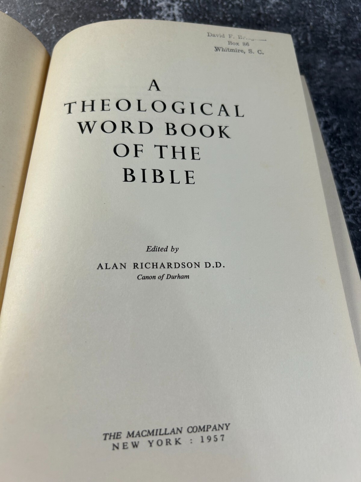 A Theological Word Book of The Bible by Alan Richardson (editor)