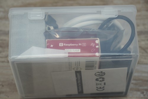 GeeekPi for Raspberry Pi 5 8GB Starter Kit - Picture 3 of 4