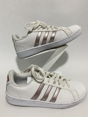 adidas cloudfoam black and gold