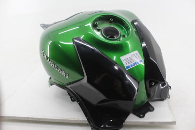 2018 18 Kawasaki Ninja H2 SX SE ZX1002 Fuel Green Gas Tank